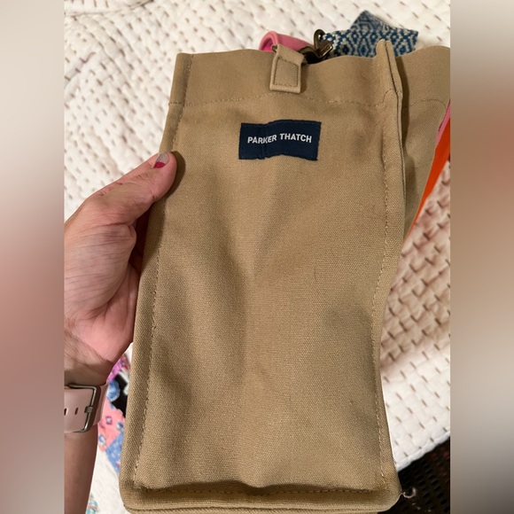 Parker Thatch The Rum-Dum Color Block Mimi - Medium
Orange/Pink/Khaki - Picture 4 of 5